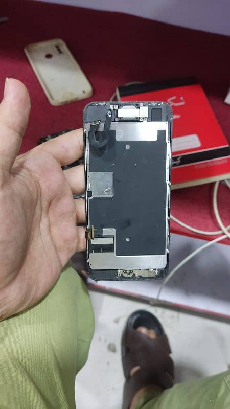 iPhone SE 2020 Genuine Display 1