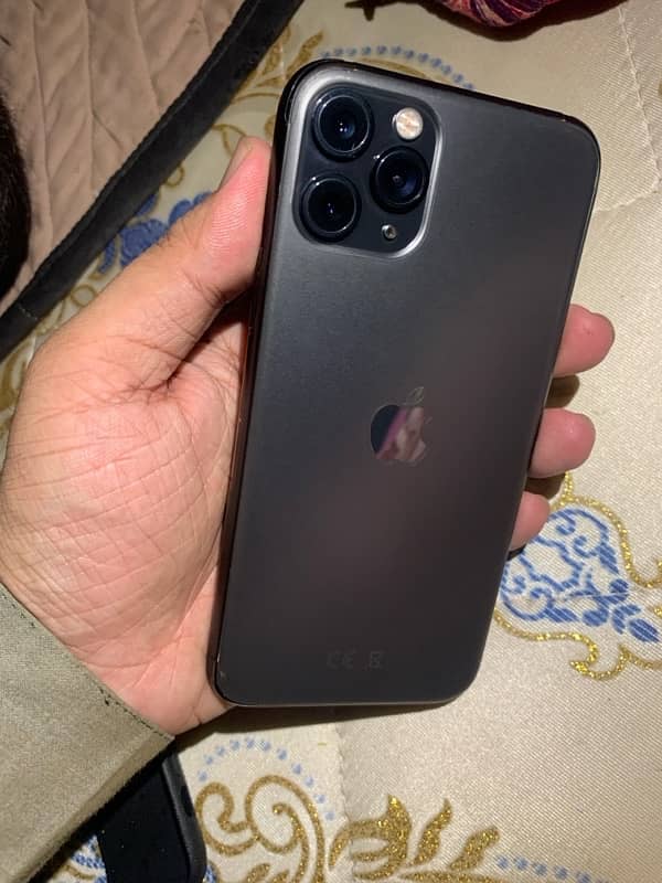 iphone 11pro 256gb dual approved waterpack 1