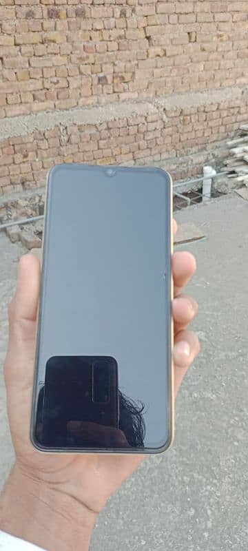 10/ 10 condition no scratch vivo y35 1