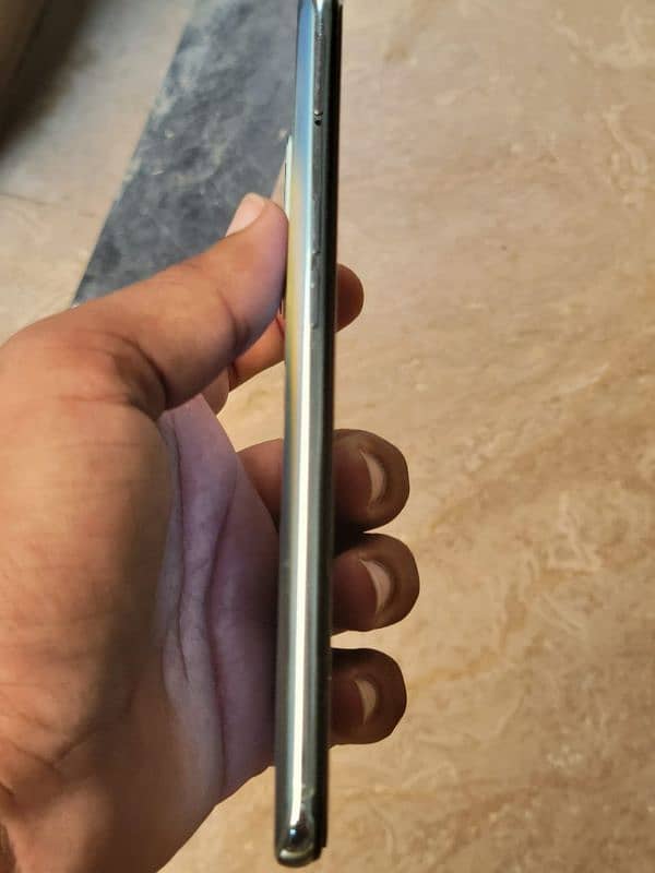 Oppo Reno 6 10/10 condition all okay with box and original charger 1