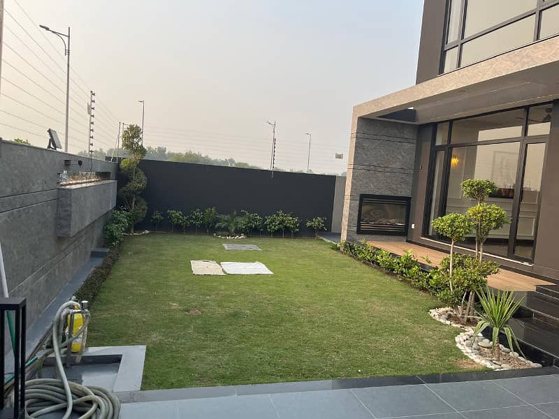 01 Kanal Out Class Stylish Luxury Bungalow For Sale In W-Block DHA Phase 7 2