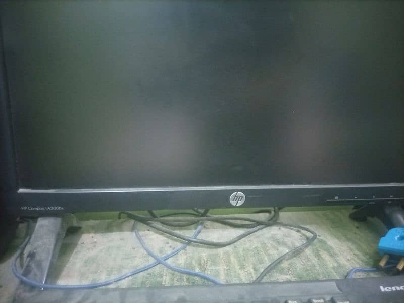 Hp compaq LA2006x 2