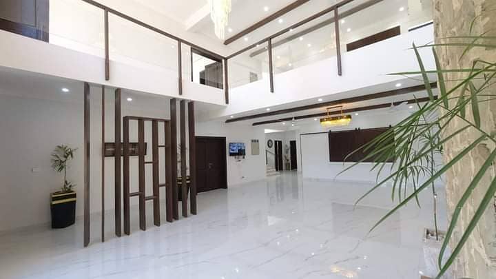 Upper Portion Is Available For Rent 3