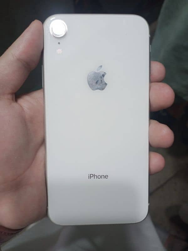 iPhone xr 2