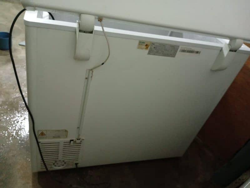 Haier deep freezer 5