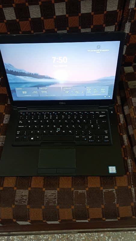 Dell Latitude 8th Generation. 5