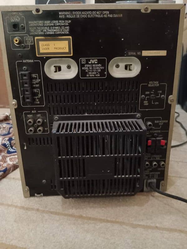 JVC amplifier and speakers 5