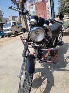 susuki 150 bike he normal condition me he baki sab ok he