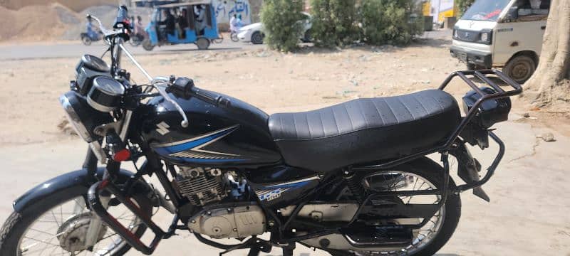 susuki 150 bike he normal condition me he baki sab ok he 4