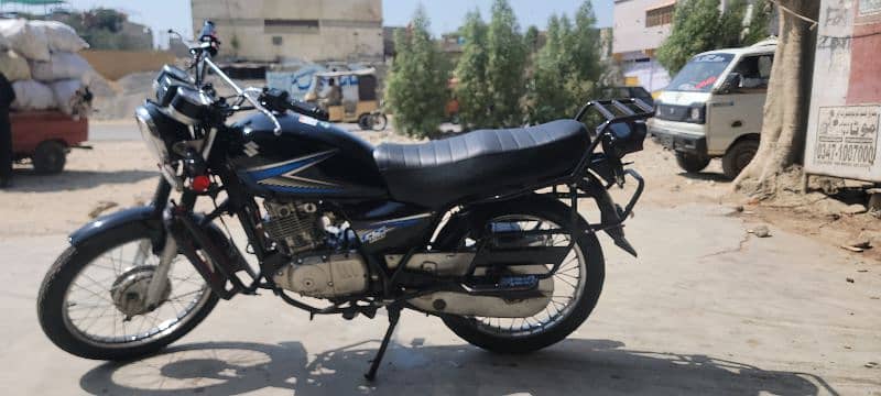 susuki 150 bike he normal condition me he baki sab ok he 5