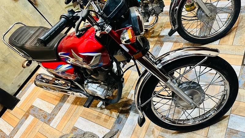 Honda CG 125 red 2