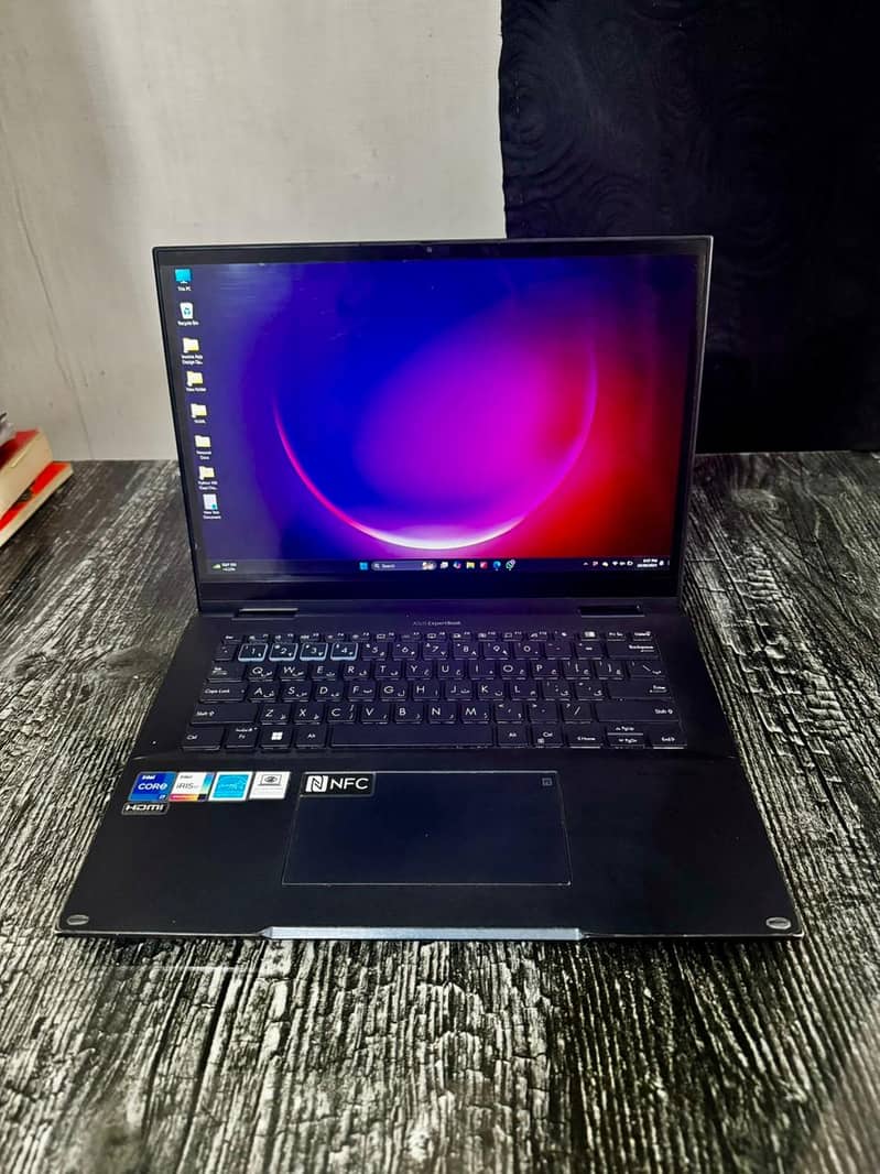 Asus ExpertBook B7 Flip - Tiger Lake - 11th Gen - Core i7 0