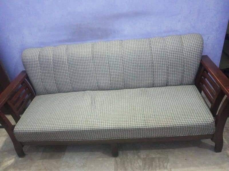 3 seter sofa 0