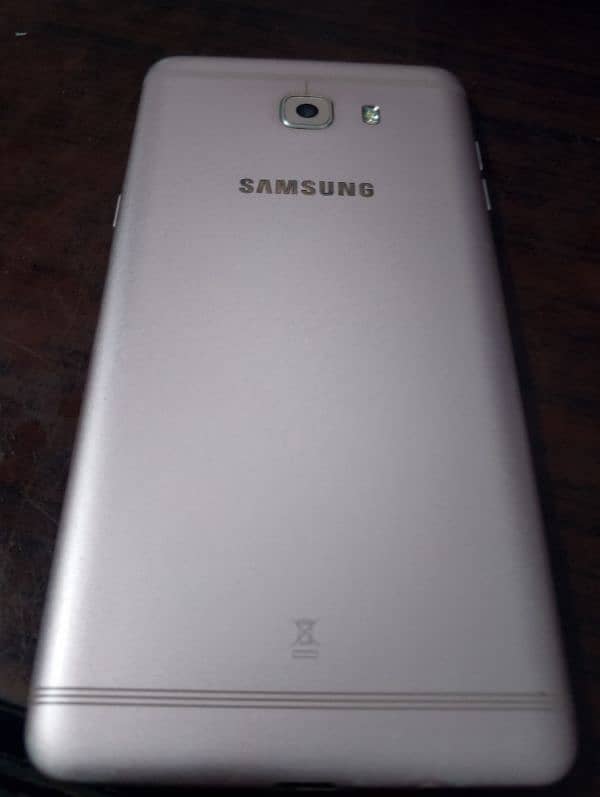 Samsung Galaxy c9pro 10/10 condeshon non pta 4