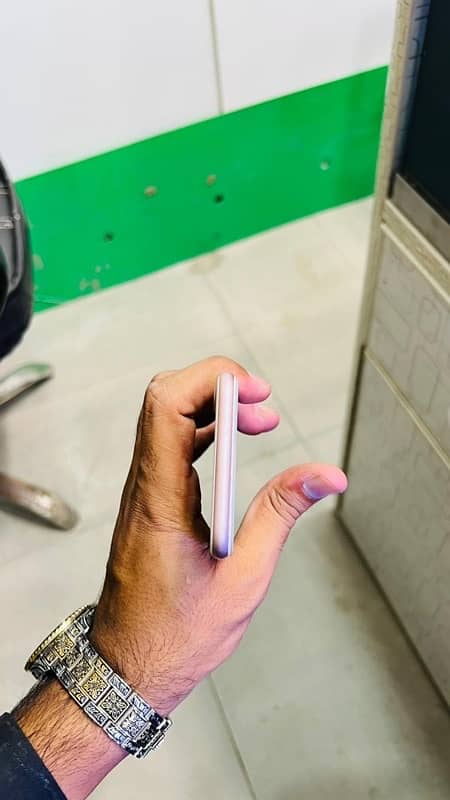 IPhone 7 (128GB) PTA prove 10/10 2