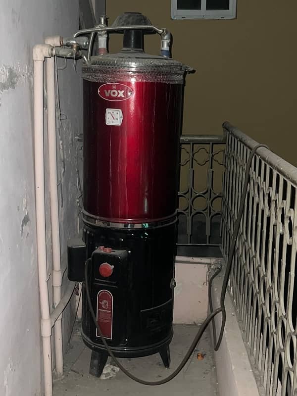 vox 25 Gallons / 100 Ltr Hybrid geyser 1