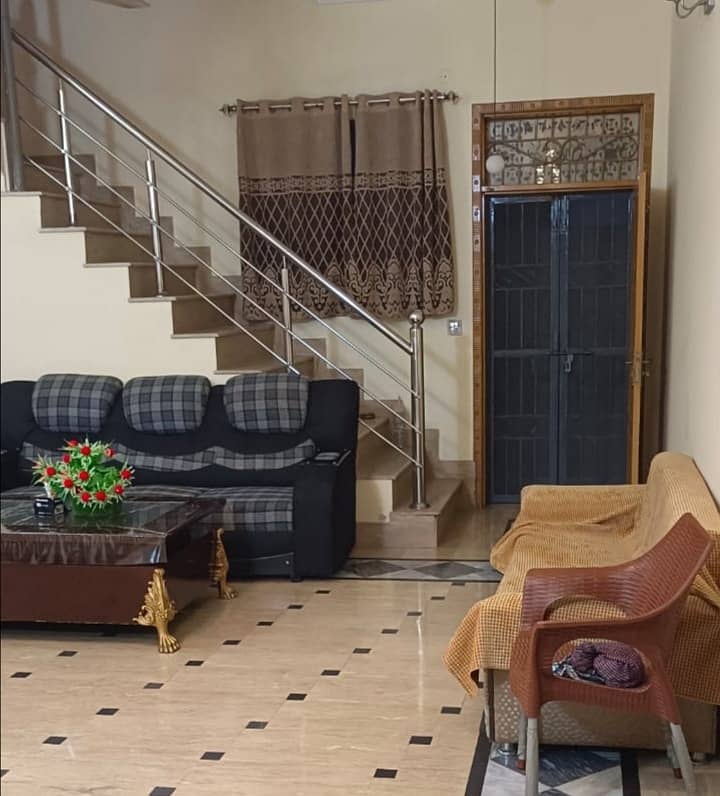 Single Storey 1 Kanal House Available In Marghzar Officers Colony For Sale 4