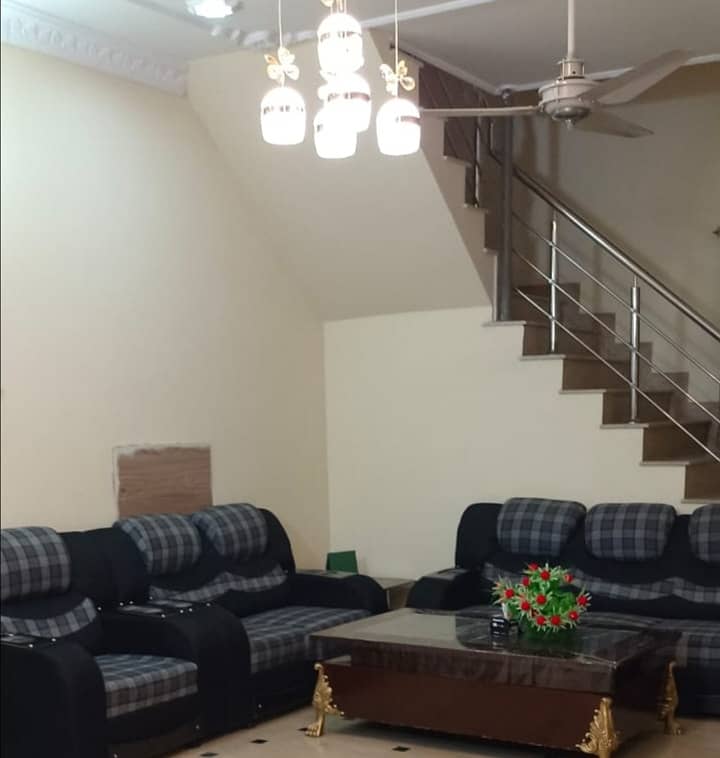 Single Storey 1 Kanal House Available In Marghzar Officers Colony For Sale 5