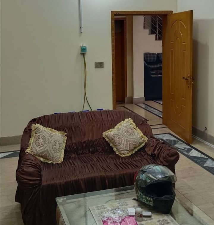 Single Storey 1 Kanal House Available In Marghzar Officers Colony For Sale 31