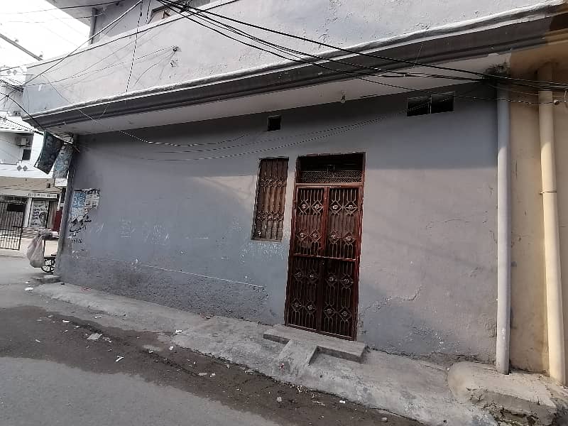 Spacious Building Is Available For sale In Ideal Location Of Pico Road 4