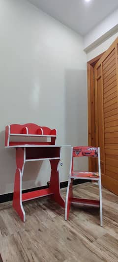 Kids Study Table