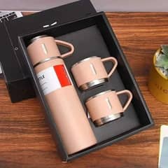 vacuum flask with cups