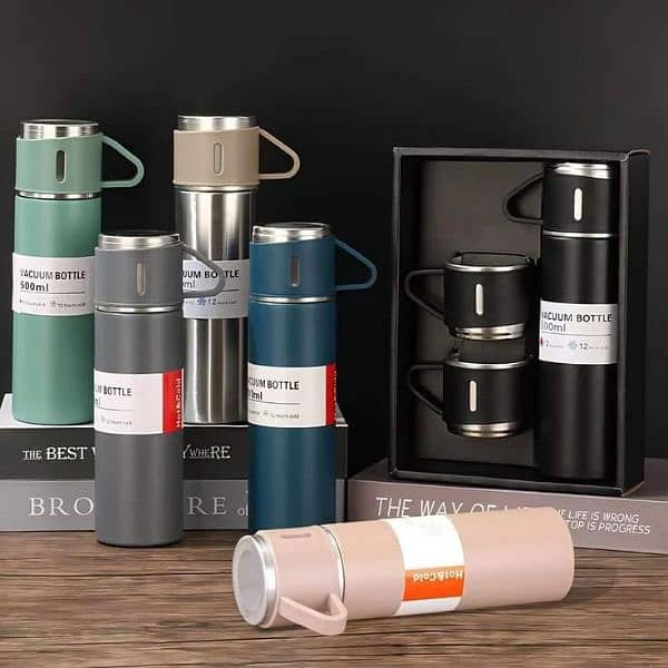 vacuum flask with cups 1