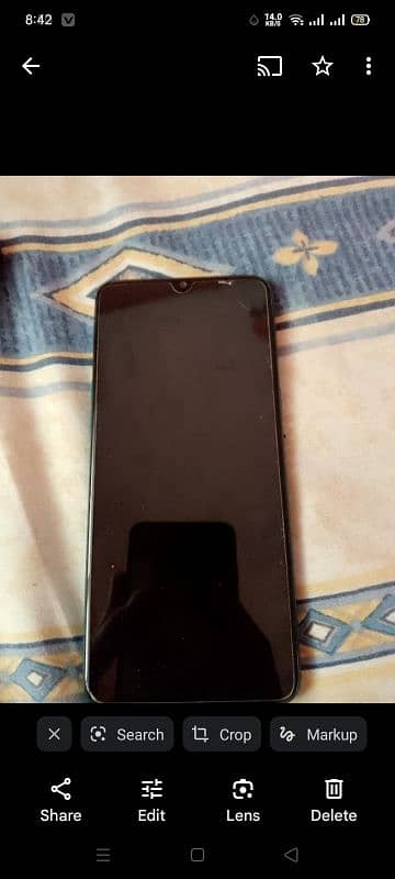 realme 5i hai 10 month used hai 4Gb/64Gb hai 2