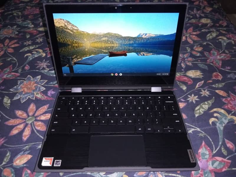 Lenovo Chromebook Touchscreen 360 10/10 0