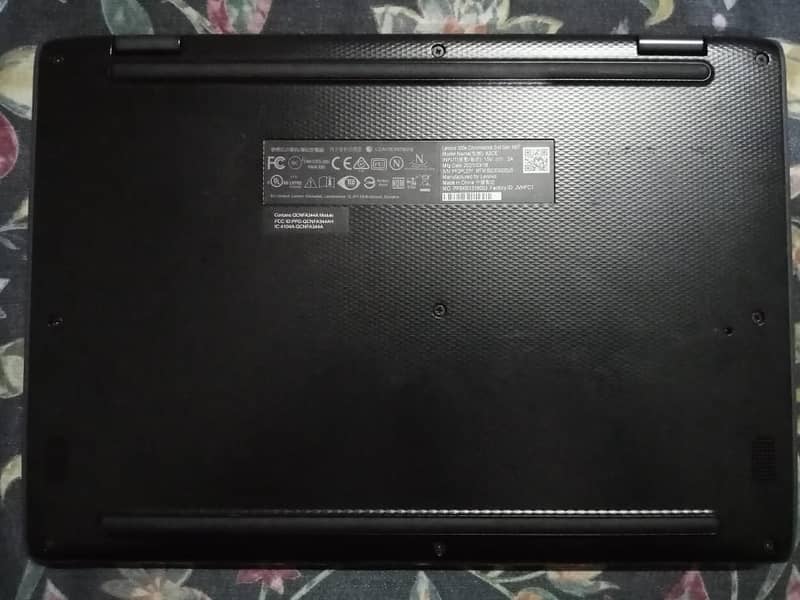 Lenovo Chromebook Touchscreen 360 10/10 5