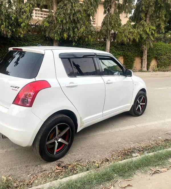 Suzuki Swift 2016 4