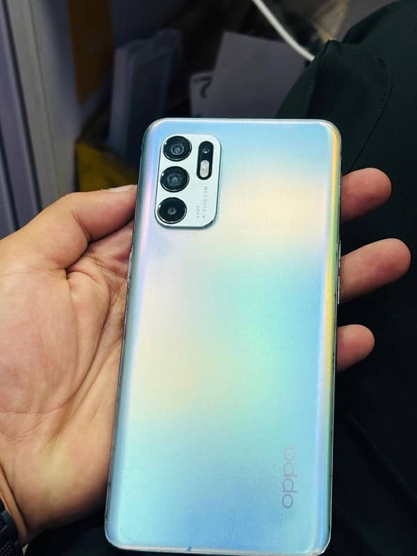 Oppo Reno6 1