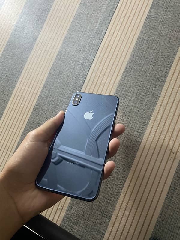 iphone Xsmax 256Gb PTA 2