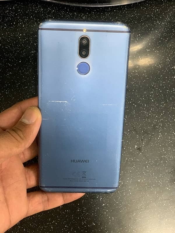 huawei mate 10 lite  4/64 exchange possible 2