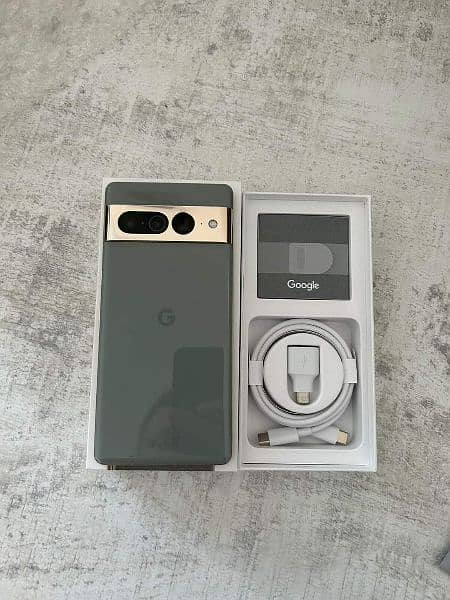 google pixel 7 pro mobile 12/128gb complete box 0