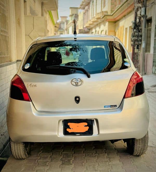 Toyota Vitz 2006 3