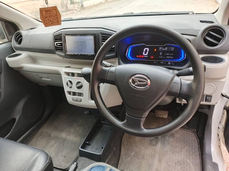 Daihatsu Mira 2019 6