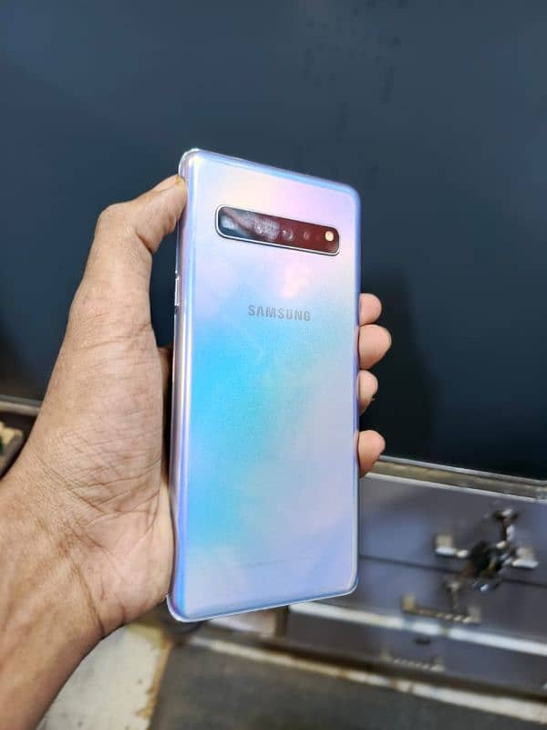 samsung galaxy S10 5G (8/256GB) 0