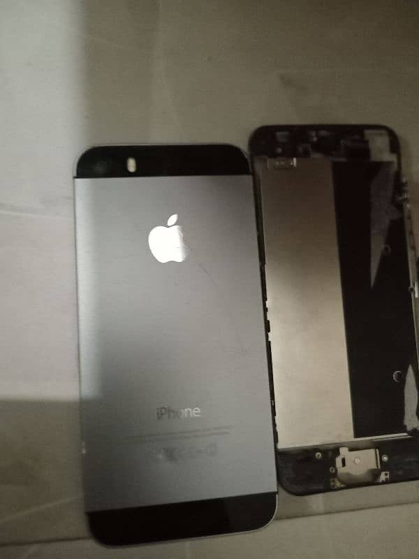 iphone 5s 32gb panel nhi but all ok 2