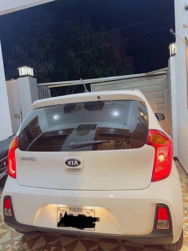 KIA Picanto 2024 1