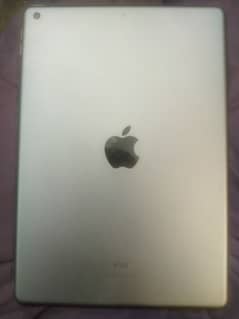 ipad 8 generation 10by9.5 all ok only finger print failed