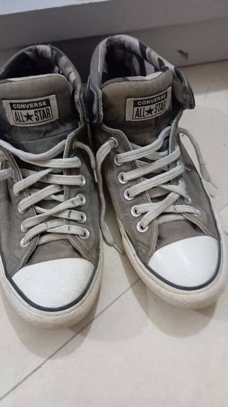 Casual imported Sneakers for sale 0