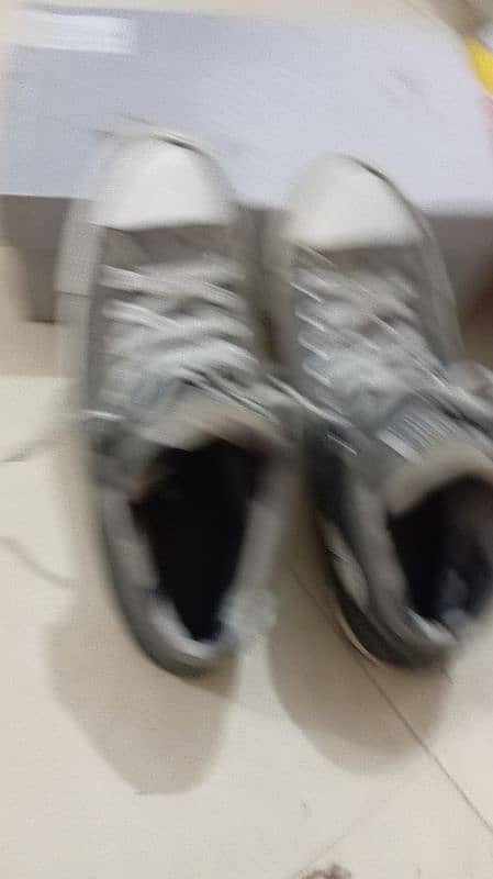 Casual imported Sneakers for sale 3