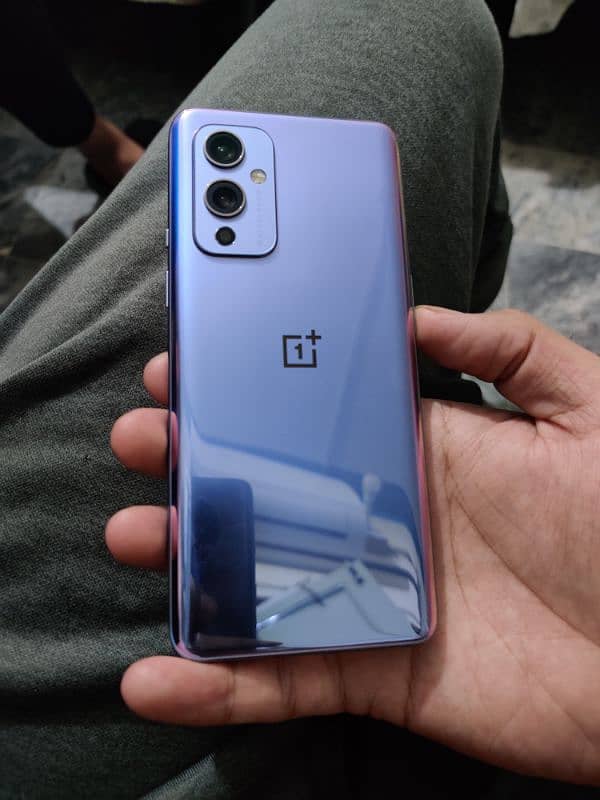 OnePlus 9 6