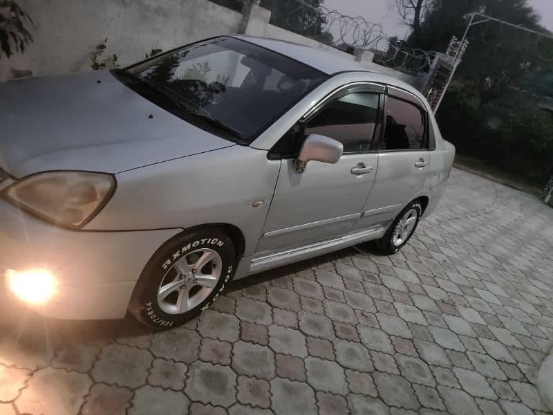 Suzuki Liana 2005 6