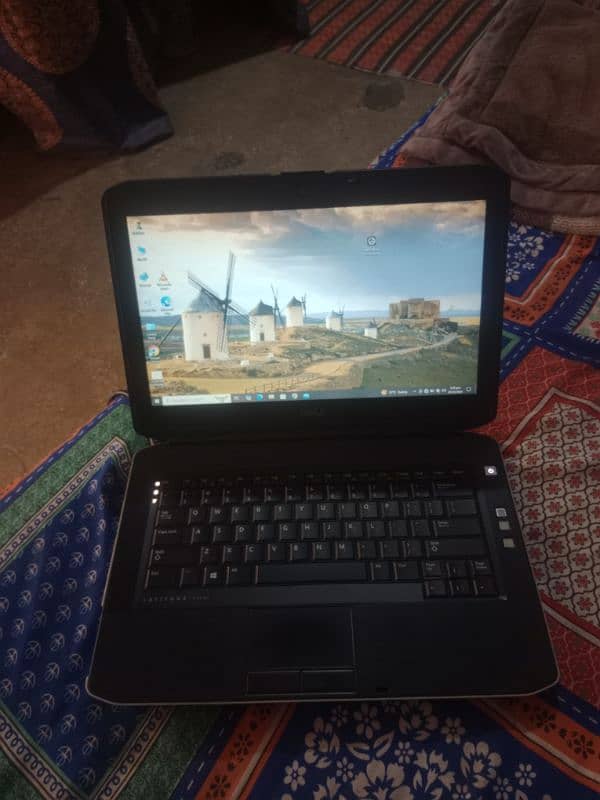 Dell Laptop All okay No any fault. 5