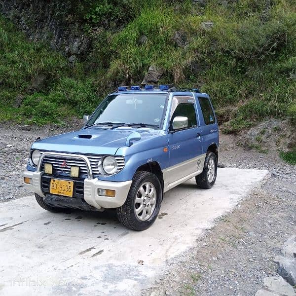 Mitsubishi Pajero Mini 1997 0