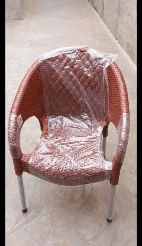 plastic chairs 1