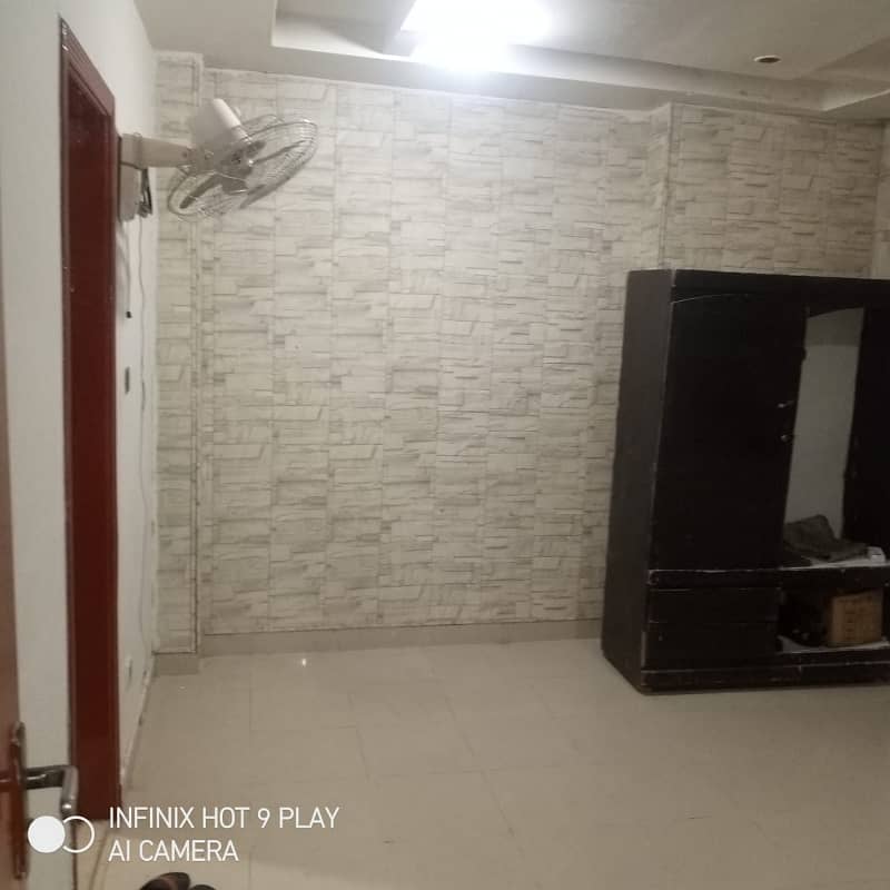 2 Bedrooms Flat For Sale In Bahria Phase 7 4