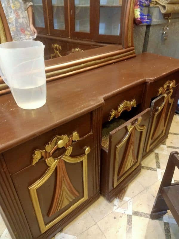 all furniture good condition 0